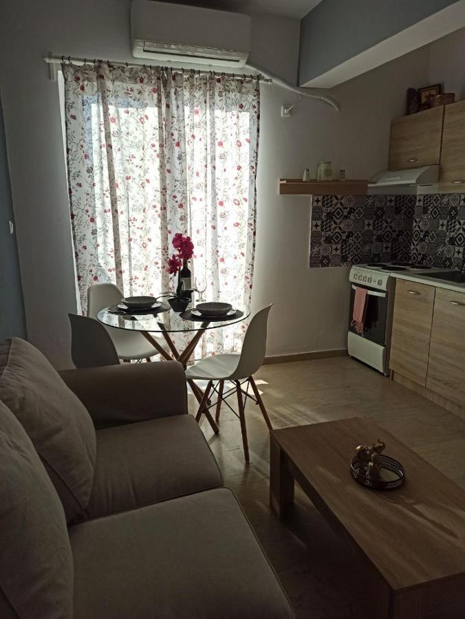 M&M Small House Rhodes City Eksteriør billede